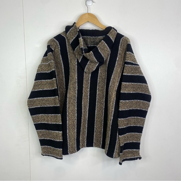 Vintage Large Pullover Poncho Drug Rug Woven Longsleeve Hooded - Picture 3 of 3